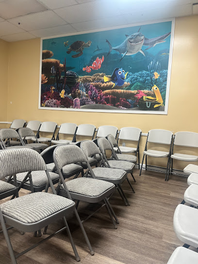 Kids Care Pediatrics / Clinica Para Niños